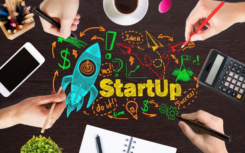 nen-lam-viec-tai-cong-ty-start-up-hay-doanh-nghiep-lon_547.jpg